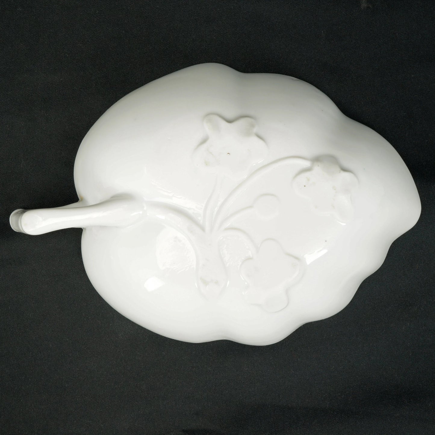 Vintage Blue Onion Leaf-Shaped Candy/Relish Dish - Bear and Raven Antiques