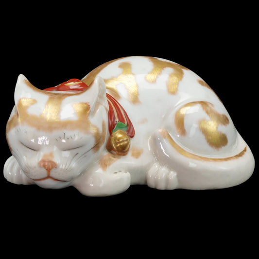 Japanese Taisho/Showa Kutani Porcelain Cat Circa 1920 - Bear and Raven Antiques