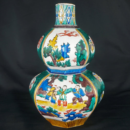 Large Japanese Kutani Gourd Vase Taisho/Showa c 1920 - Bear and Raven Antiques