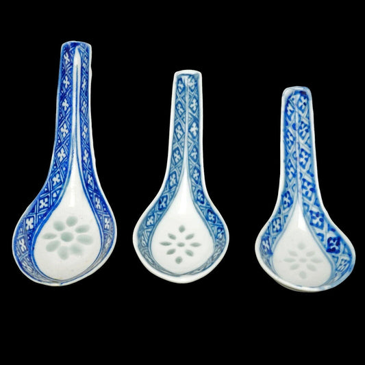 Set of Three Hand Painted Chinese Porcelain Spoons early 20th Century - Bear and Raven Antiques