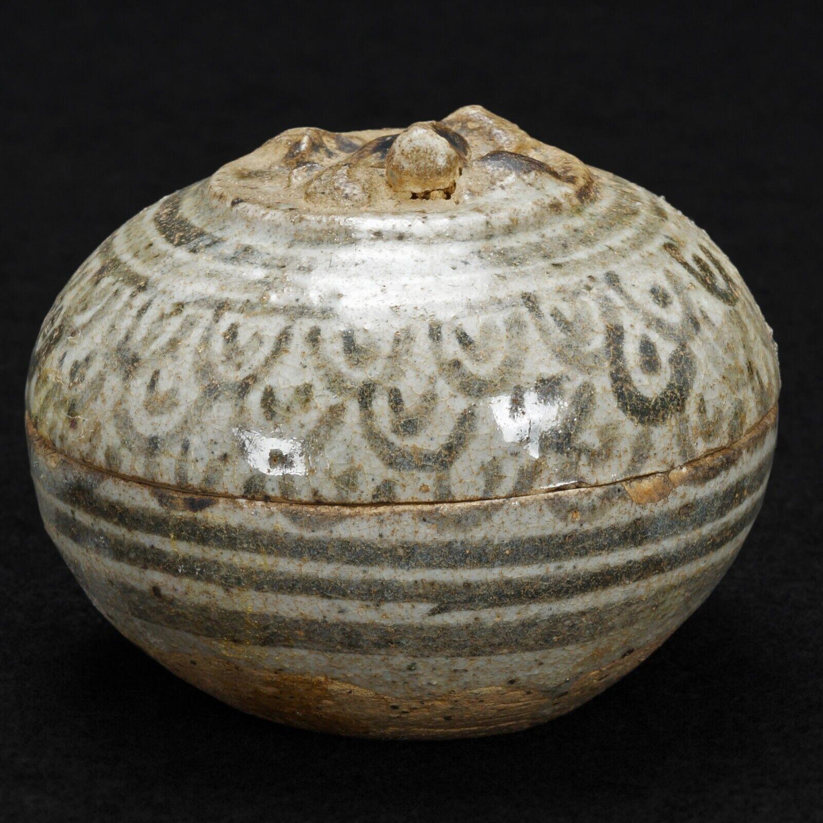 Thai Sawankhalok Stoneware Paste Box 15th Century - Bear and Raven Antiques