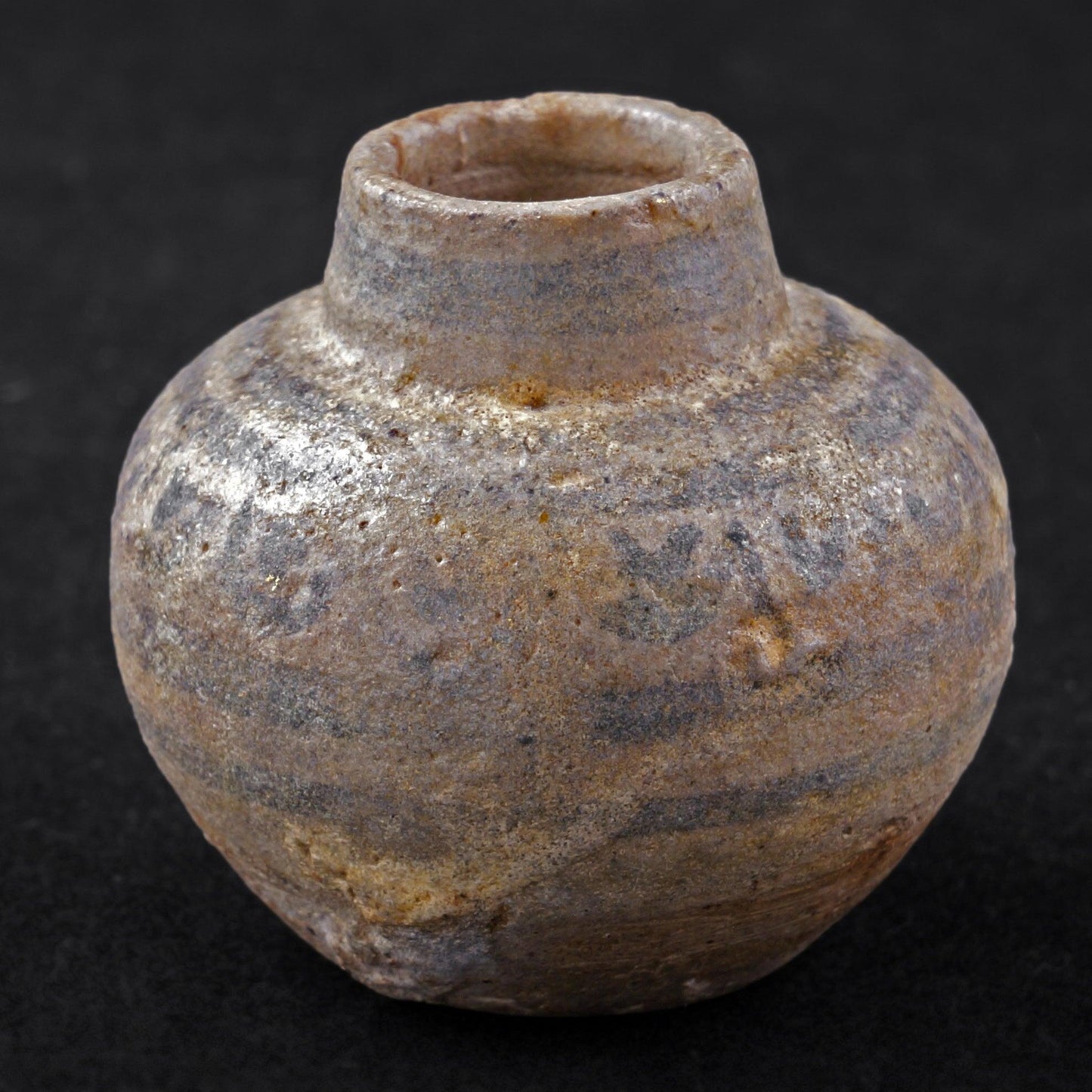 Tiny Ancient Thai Sawankhalok Ceramic Medicine or Cosmetics Pot 15th-16th C - Bear and Raven Antiques