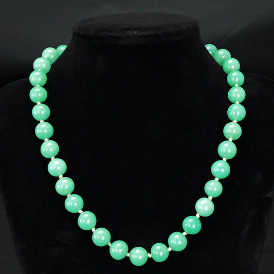 Vintage 16” Green Hardstone Bead Necklace 1960’s - Bear and Raven Antiques