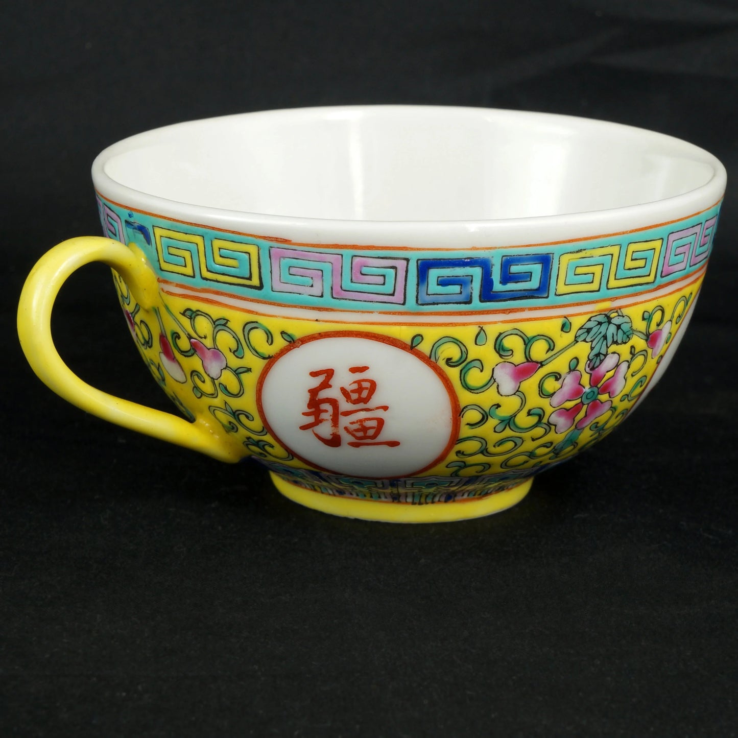 Antique Chinese Guangxu Yellow Ground Famille Rose Teacup Late Qing - Bear and Raven Antiques