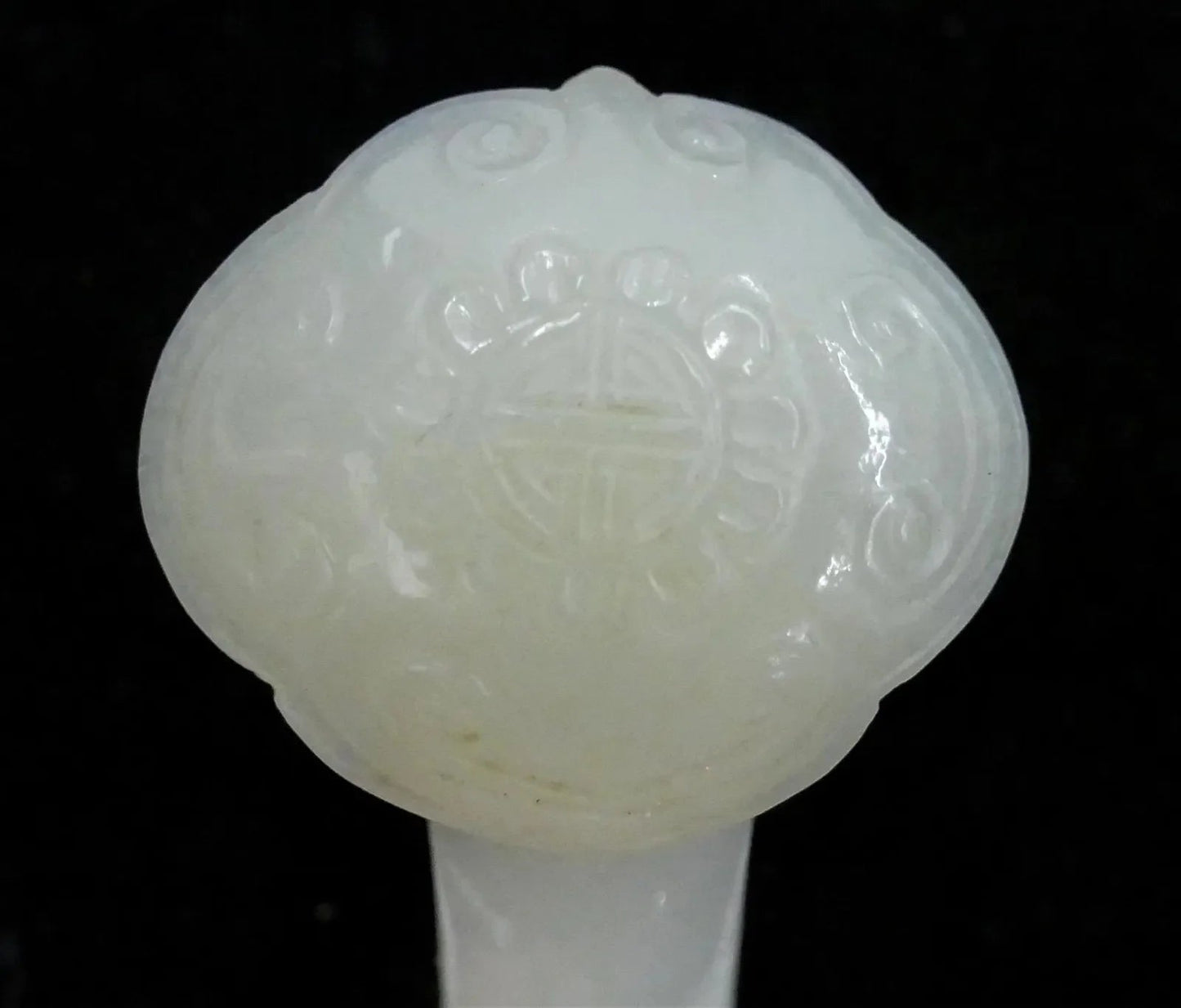 Antique Chinese Jade Hair Ornament 18th/19th Century - Bear and Raven Antiques