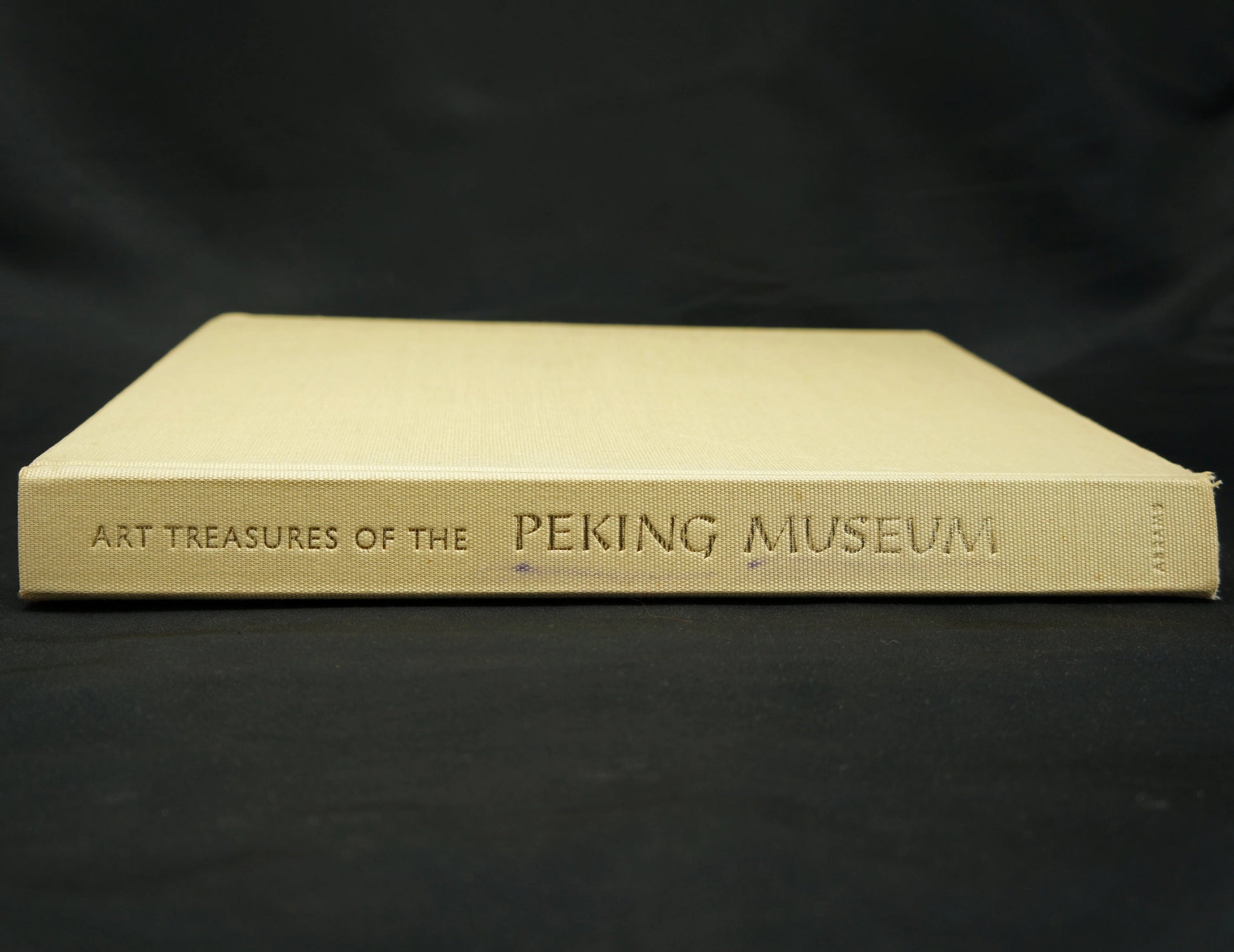 Art Treasures of the Peking Art Museum- Francois Fourcade - Bear and Raven Antiques