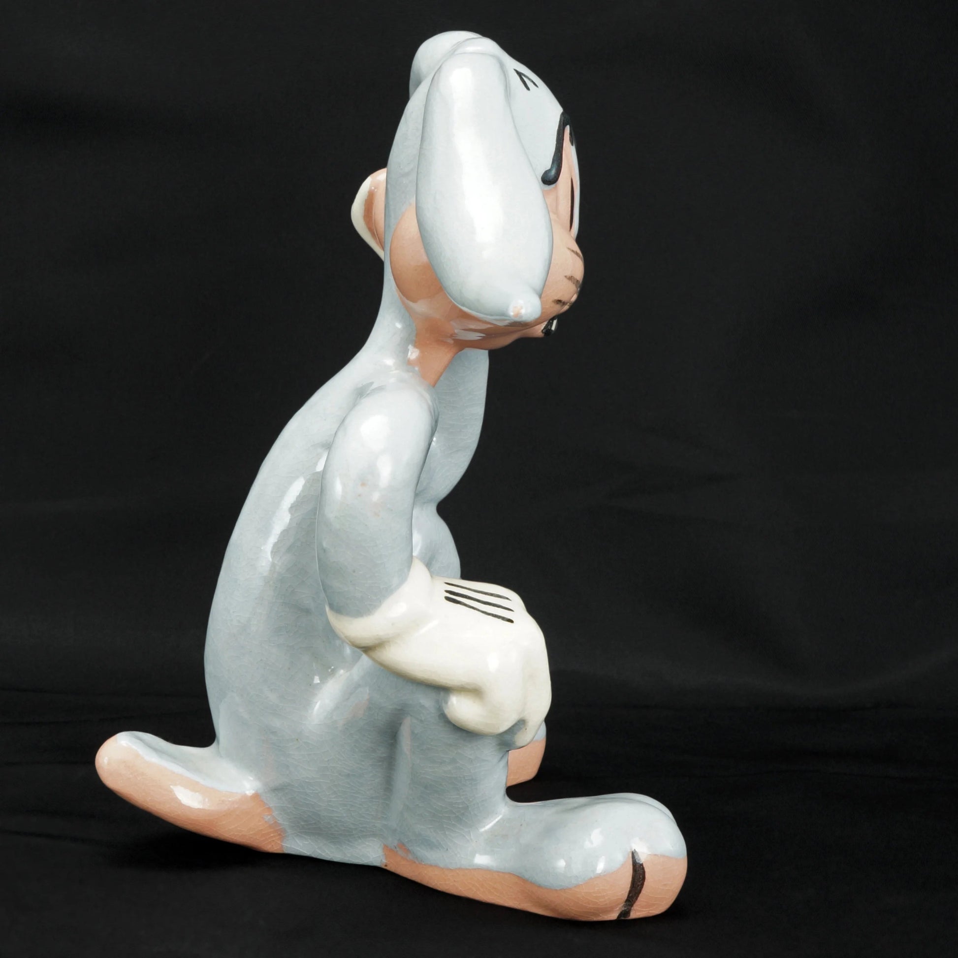 Bugs Bunny Sitting Evan K. Shaw Metlox Ceramic Figurine 1940’s - Bear and Raven Antiques