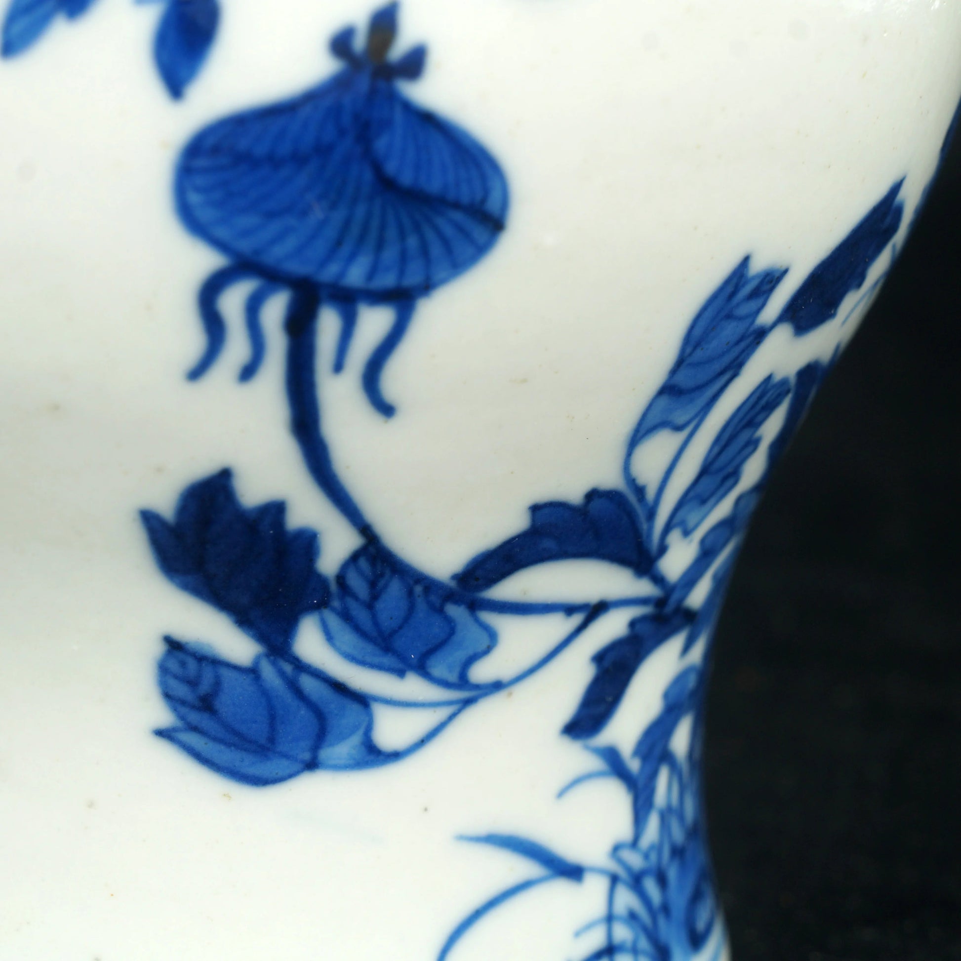 Chinese Ginger Jar Bird Motif 19th Century - Bear and Raven Antiques