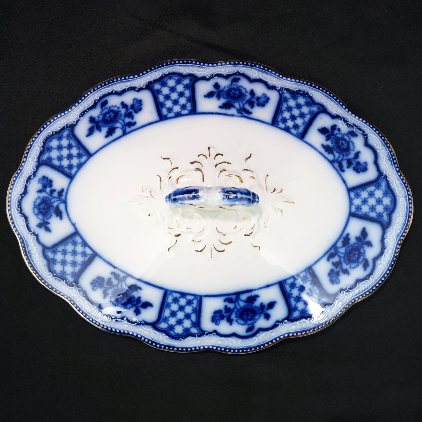 English Oval Flow Blue Covered 12” Serving Dish Wm Grindley "Melbourne" - Bear and Raven Antiques