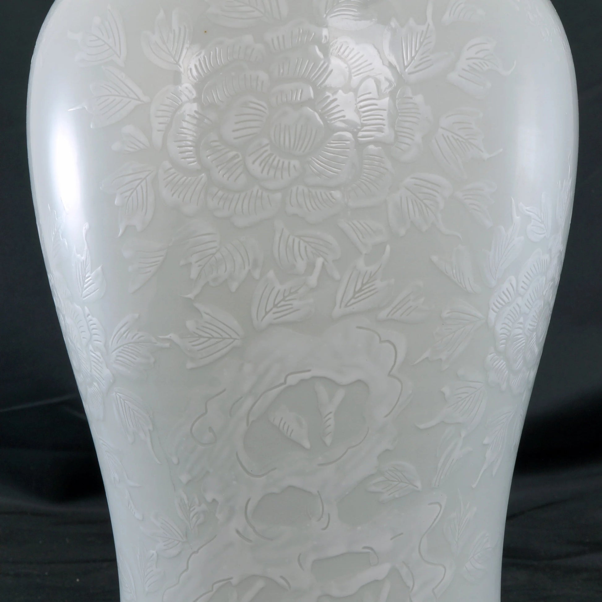 Japanese Bianco Sopra Bianco White Porcelain Vase Circa 1920 - Bear and Raven Antiques