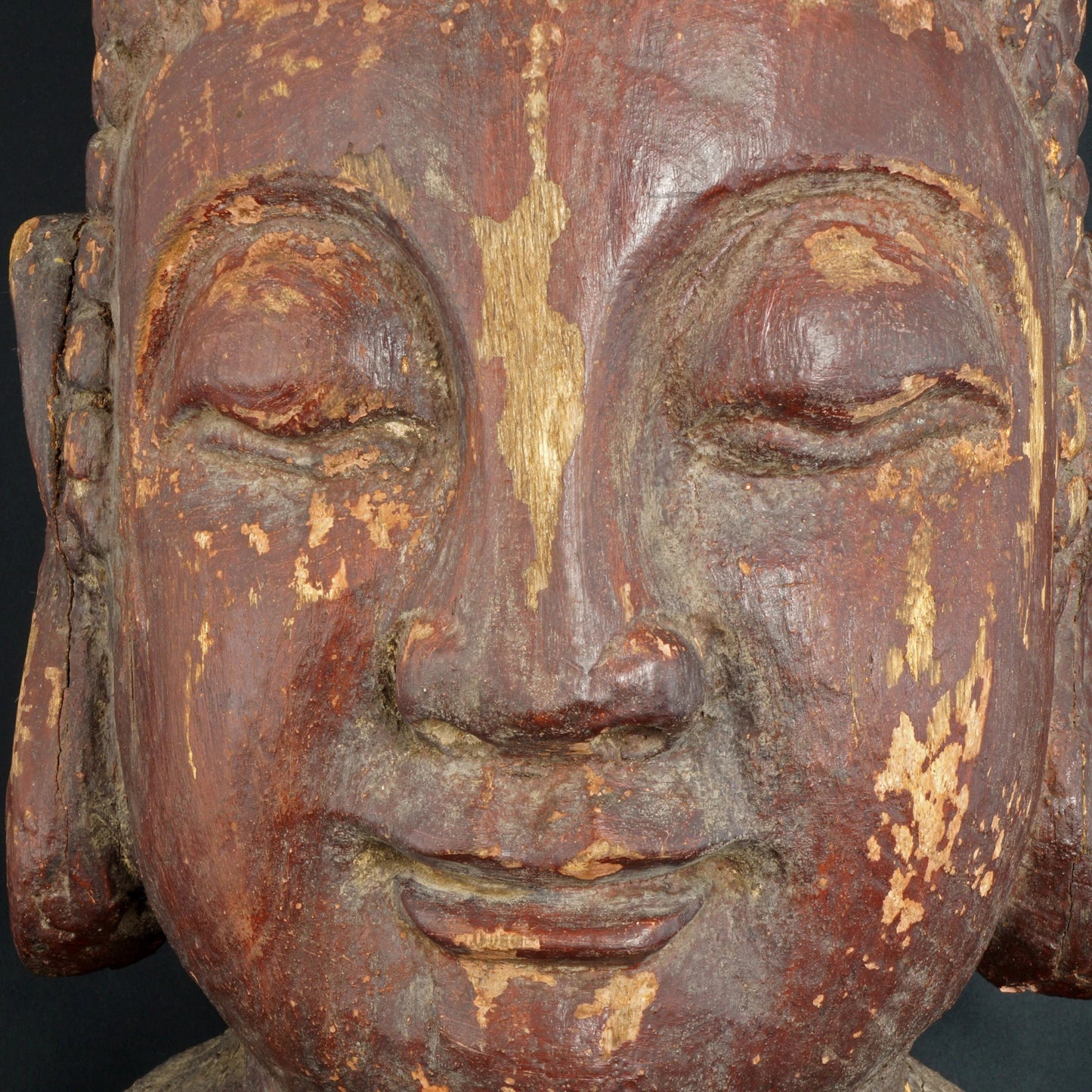 Large Antique Buddha Head Lacquer and Wood 19th Century - Bear and Raven Antiques