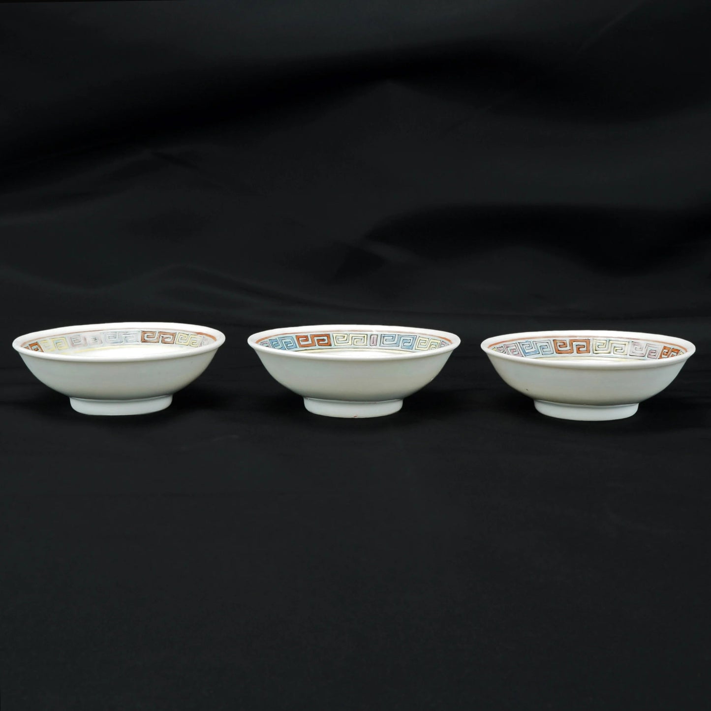 Set of Three Chinese Guangxu Marked Polychrome Silk Ball Sauce Dishes Republic Period - Bear and Raven Antiques