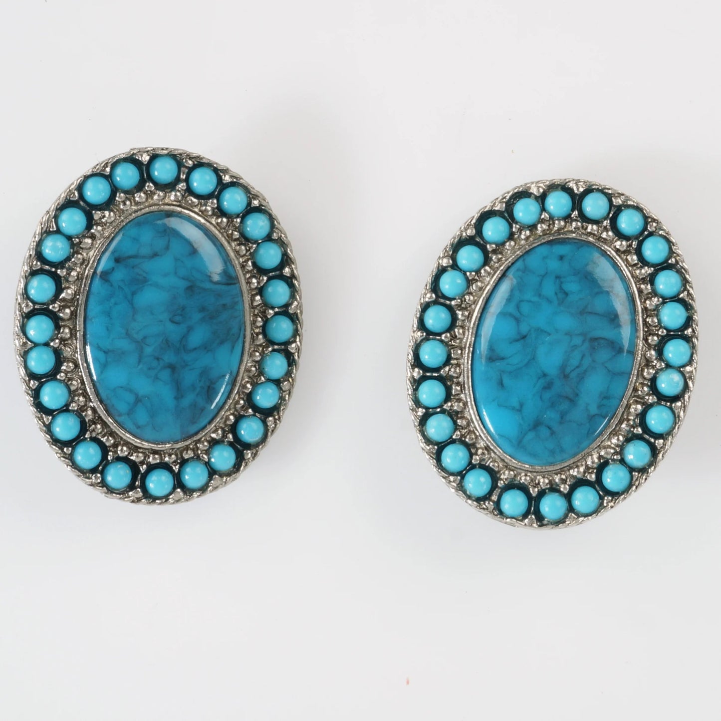 Vintage Faux Turquoise Southwestern Style Clip Earrings - Bear and Raven Antiques