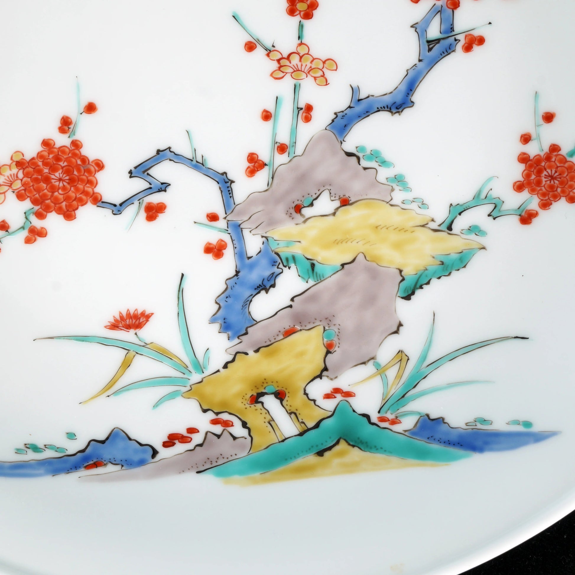 Vintage Japanese Kakiemon Sakaida 11 in Plate 1980s - Bear and Raven Antiques