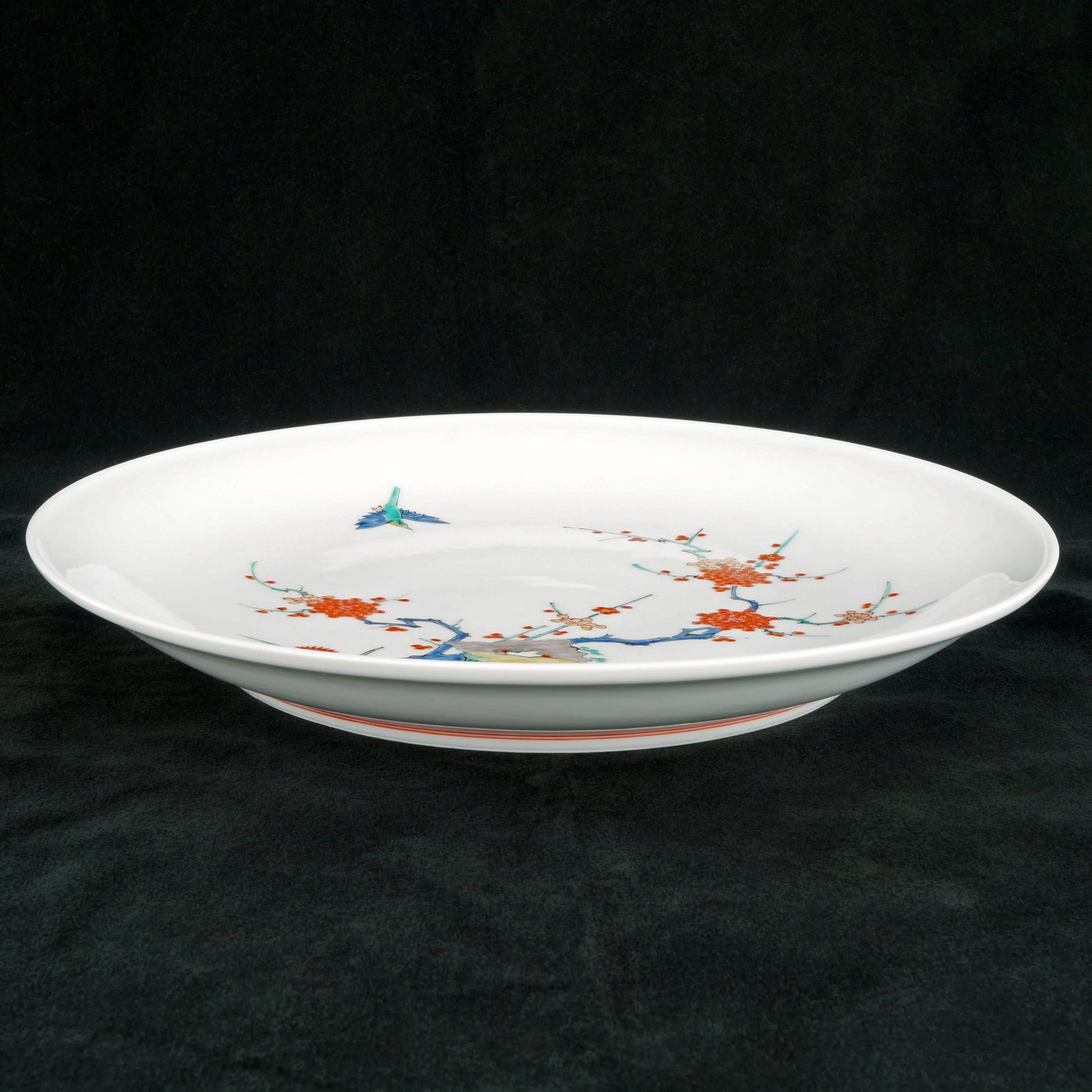 Vintage Japanese Kakiemon Sakaida 11 in Plate 1980s - Bear and Raven Antiques