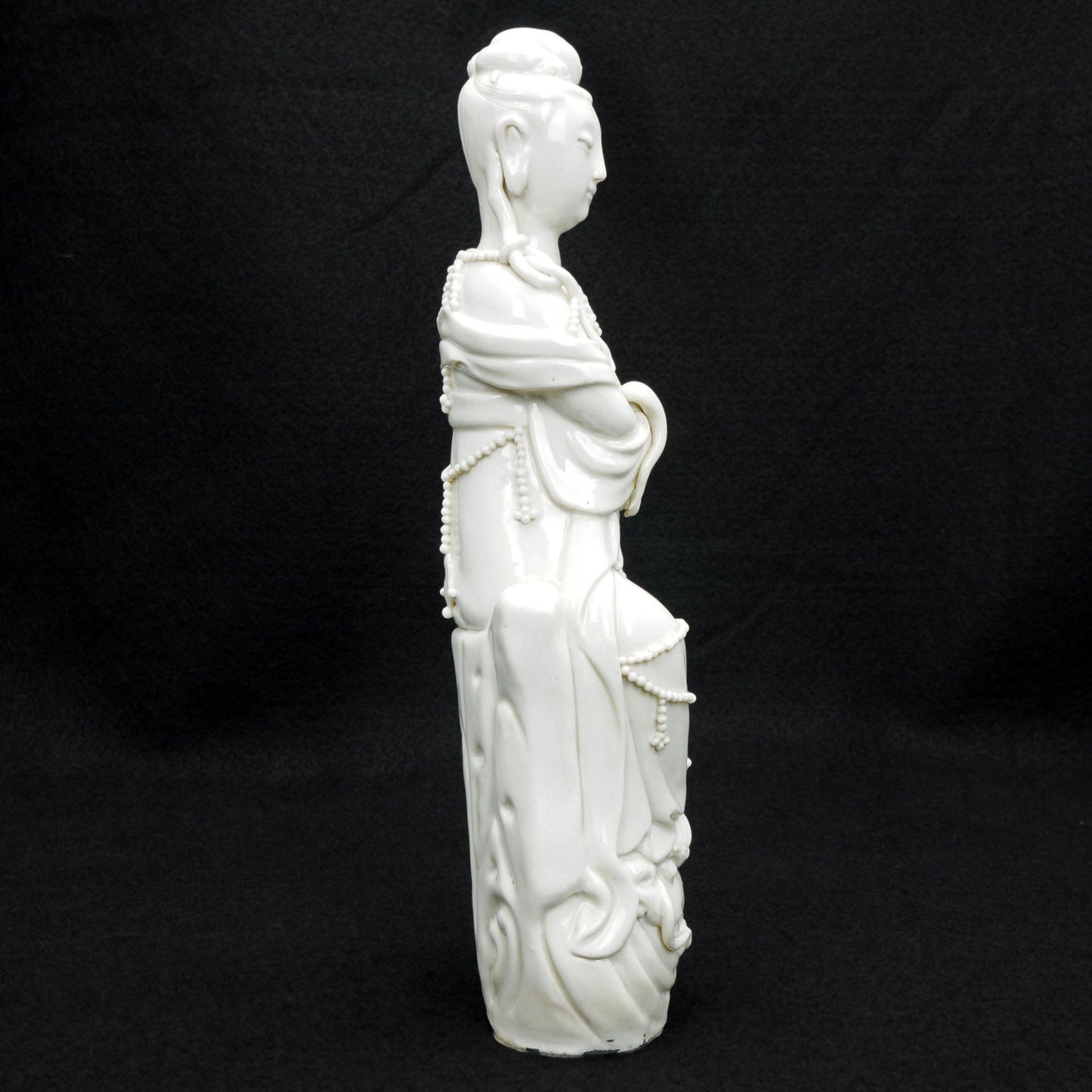 Chinese Blanc De Chine Guanyin Late Qing/Republic - Bear and Raven Antiques