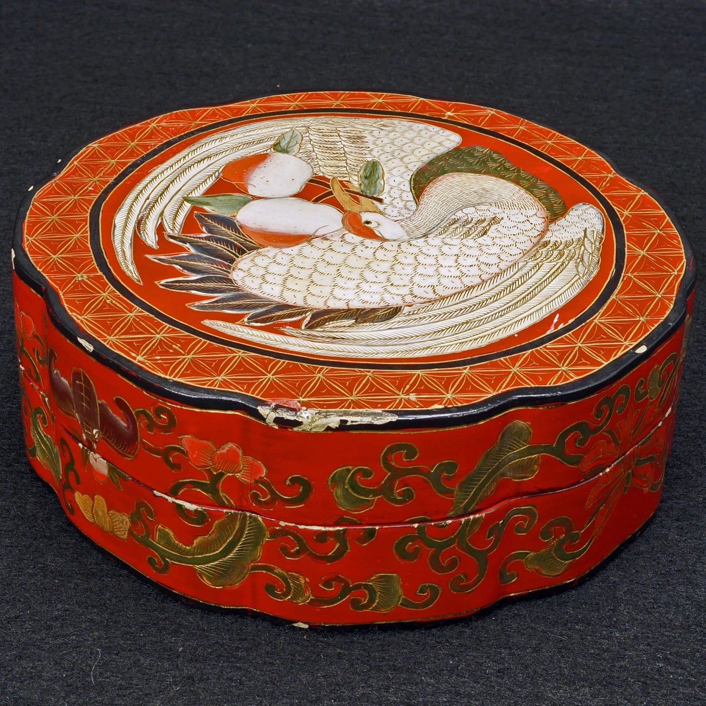 Chinese Lacquer Box with Crane and Peach early 20th Century - Bear and Raven Antiques