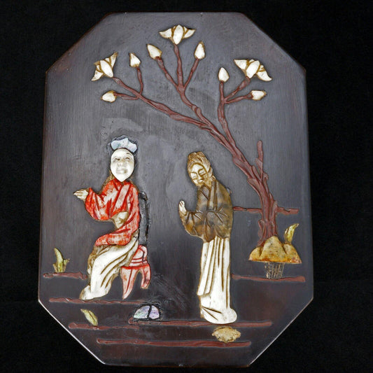 Chinese Lacquer Box with Inlays late 19th Century - Bear and Raven Antiques