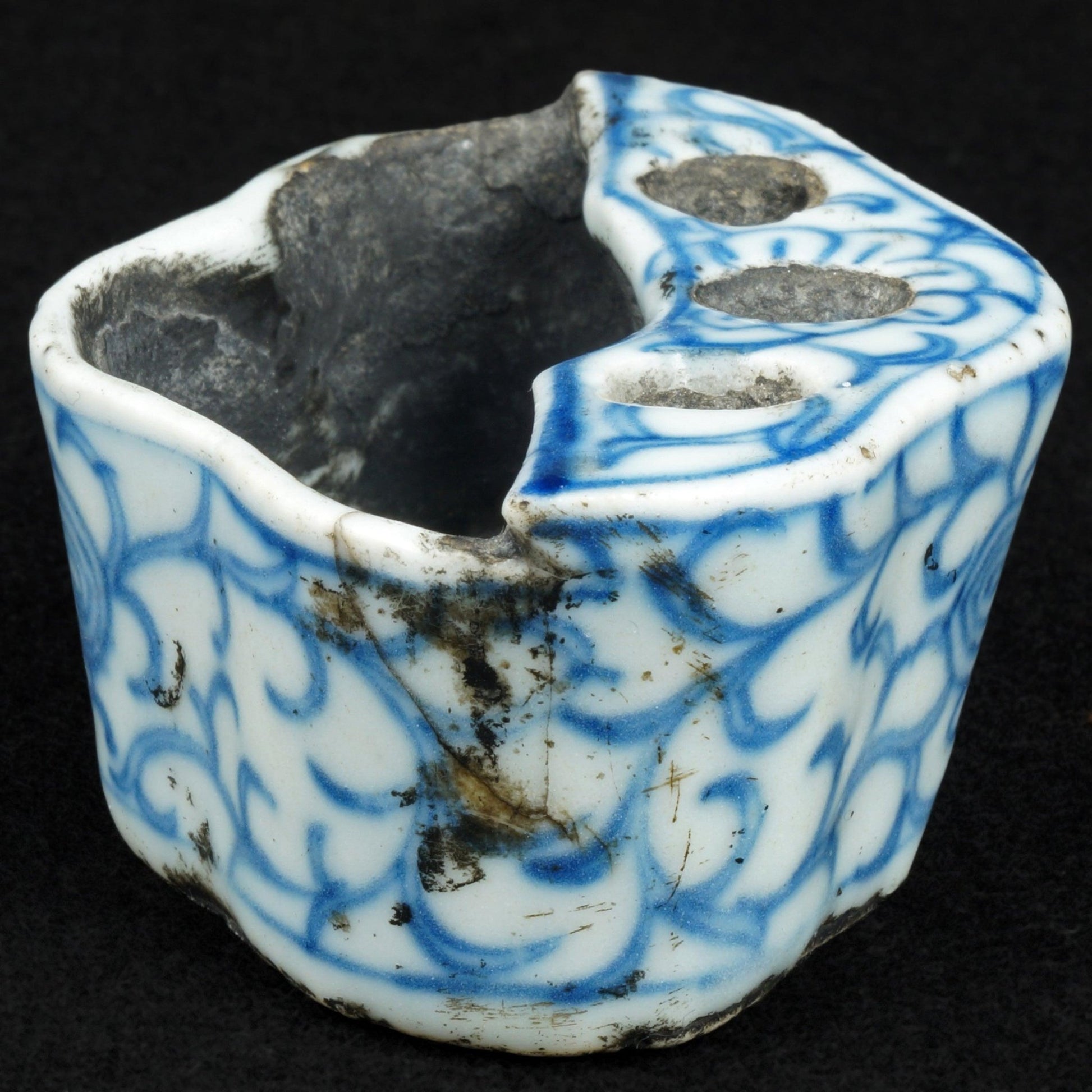 Chinese Ming Scholar’s Porcelain Inkwell with Brush Holder - Bear and Raven Antiques