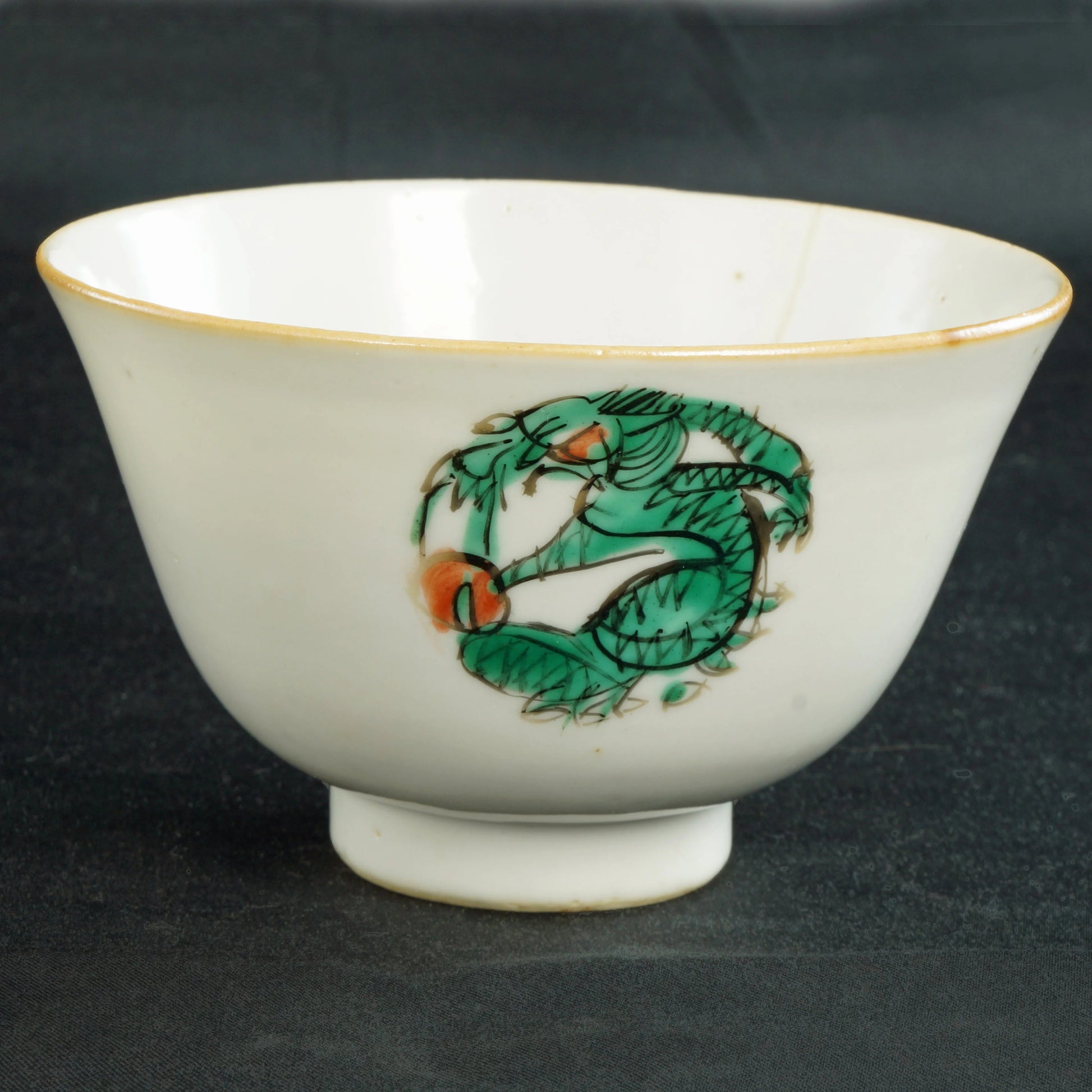 Chinese Polychrome Porcelain Tea Bowl Republic Period c 1920 - Bear and Raven Antiques