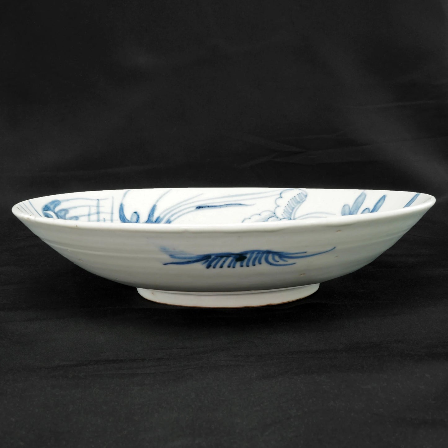 Chinese Qing Phoenix Shallow Bowl 19th Century - Bear and Raven Antiques