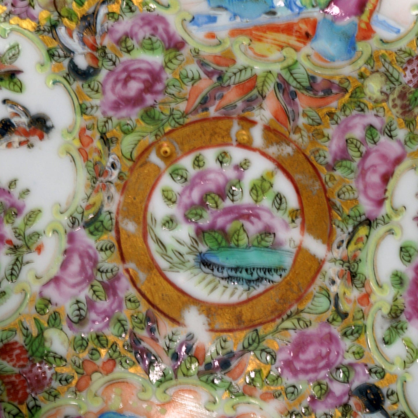 Chinese Rose Mandarin Polychrome Enameled Dish Circa 1840 - Bear and Raven Antiques