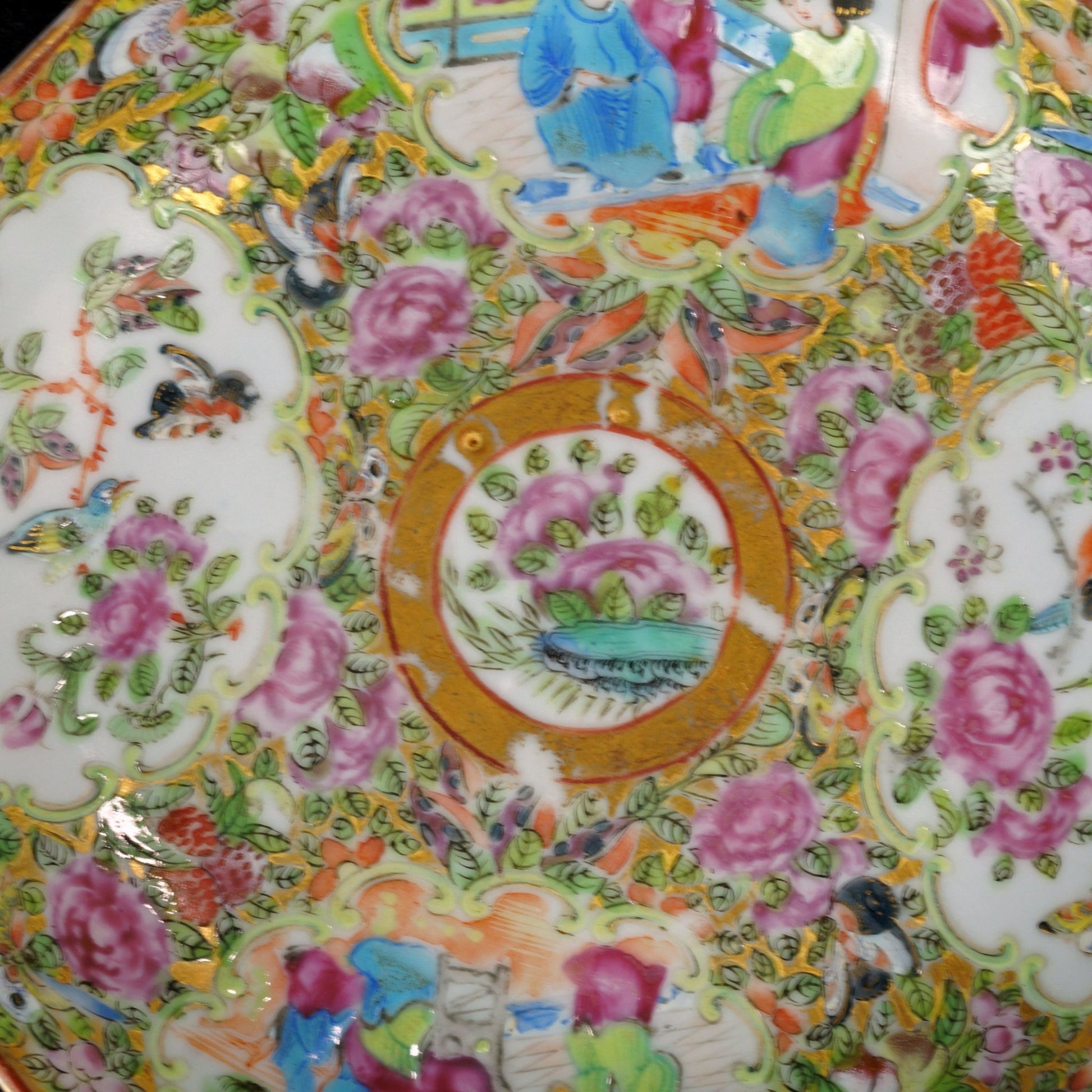 Chinese Rose Mandarin Polychrome Enameled Dish Circa 1840 - Bear and Raven Antiques