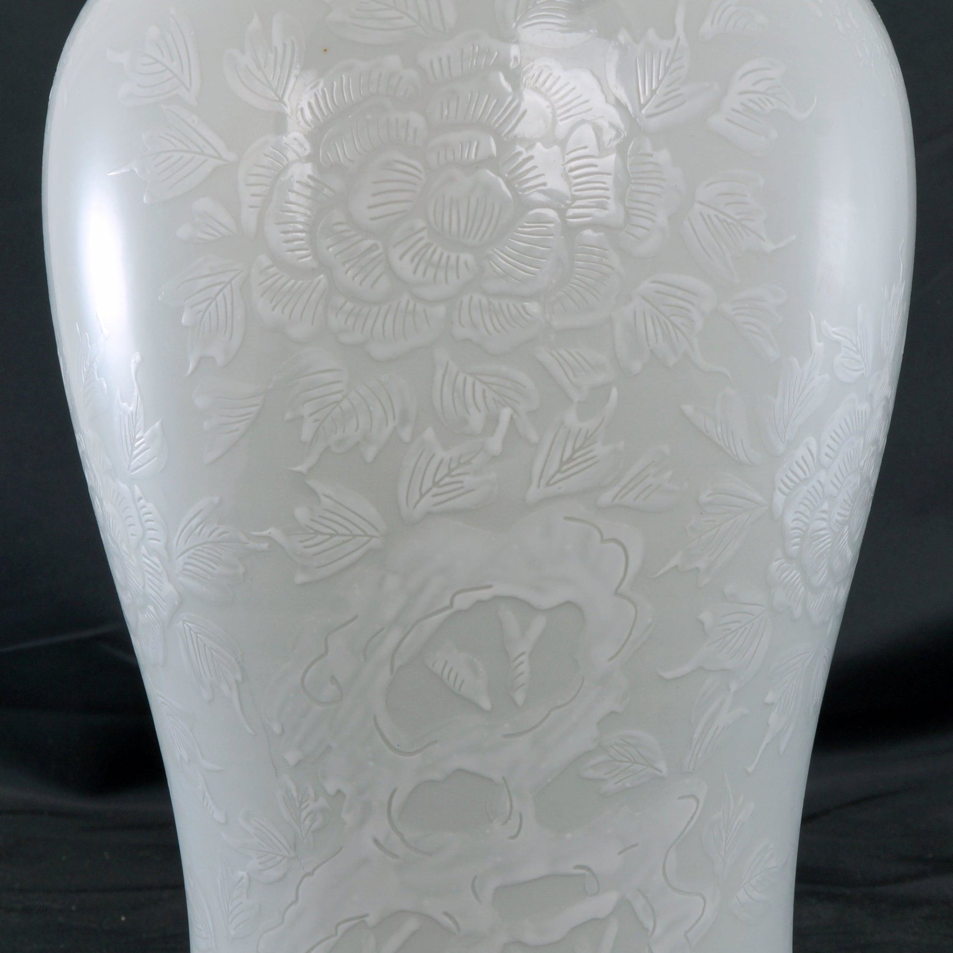 Japanese Bianco Sopra Bianco White Porcelain Vase Circa 1920 - Bear and Raven Antiques