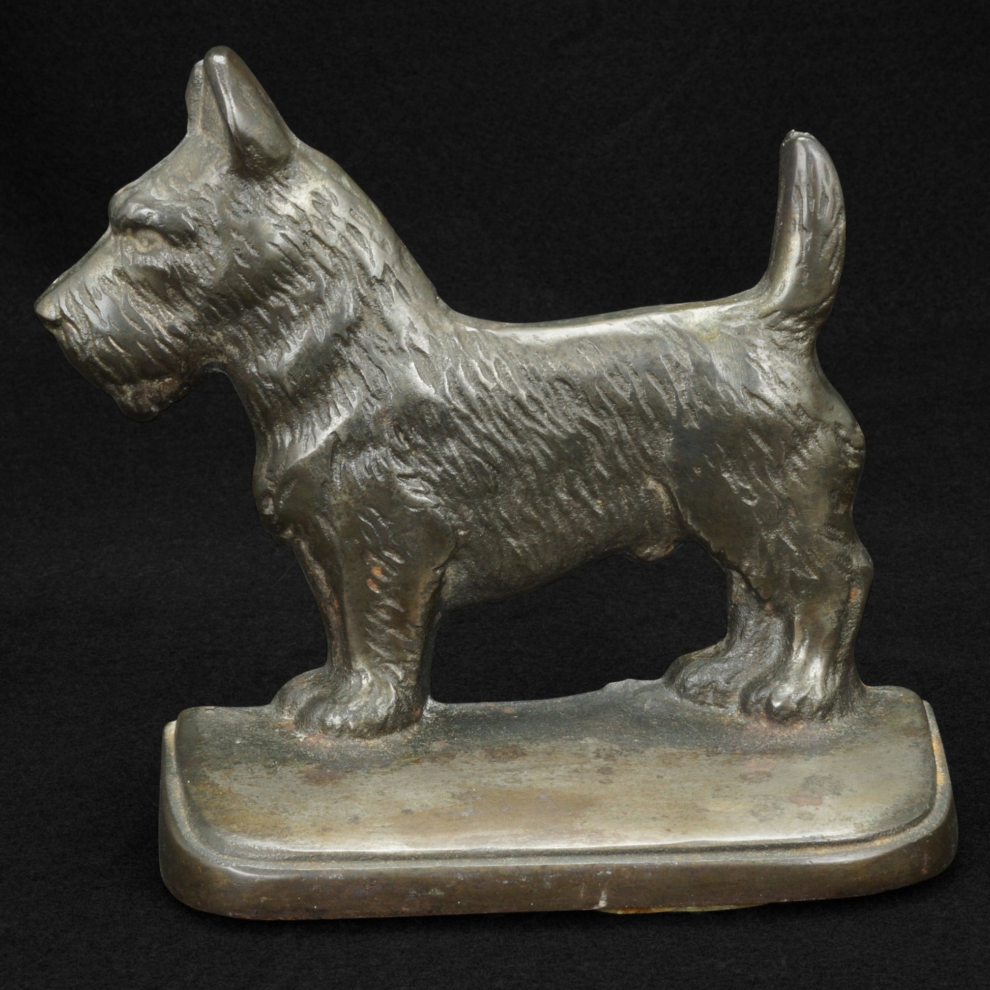 Pair of Scotty Dog Hubley Iron Bookends Circa 1925 - Bear and Raven Antiques